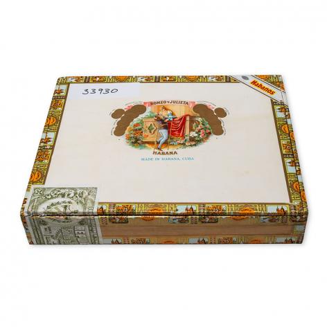 Lot 534 - Romeo y Julieta Churchills