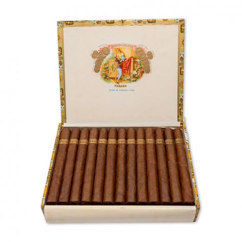 Lot 535 - Romeo y Julieta Churchills