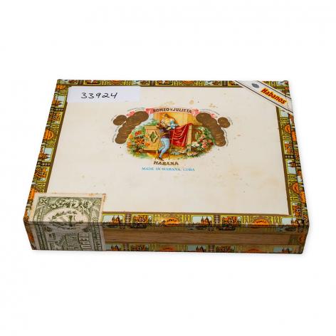 Lot 535 - Romeo y Julieta Churchills