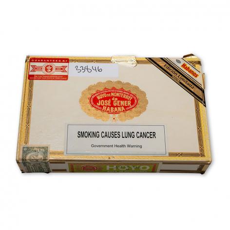 Lot 536 - Hoyo De Monterrey Piramides