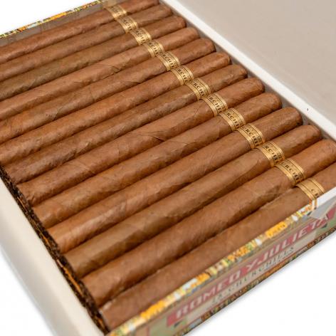 Lot 536 - Romeo y Julieta Churchills