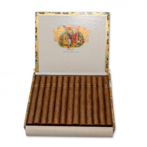 Lot 537 - Romeo y Julieta Churchills