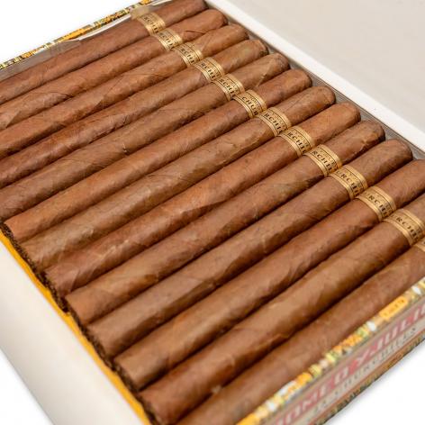 Lot 538 - Romeo y Julieta Churchills