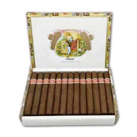 Lot 544 - Romeo y Julieta Petit Coronas