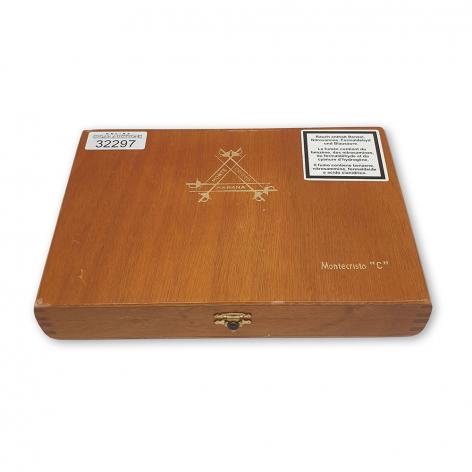 Lot 547 - Montecristo C