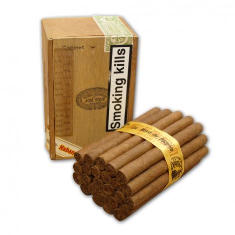 Lot 54 - Le Hoyo  Du Dauphin