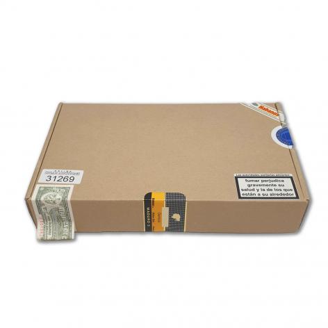 Lot 54 - Cohiba Genios 