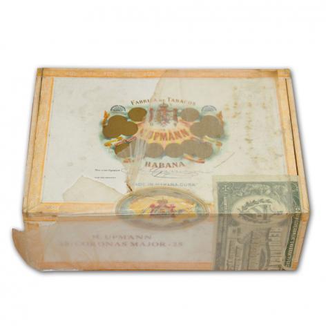 Lot 54 - H.Upmann Coronas Major