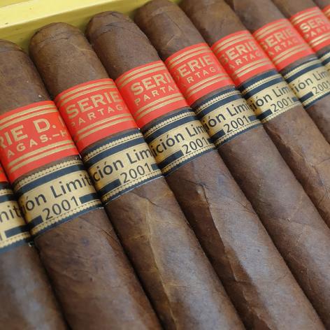 Lot 551 - Partagas Serie D No. 3