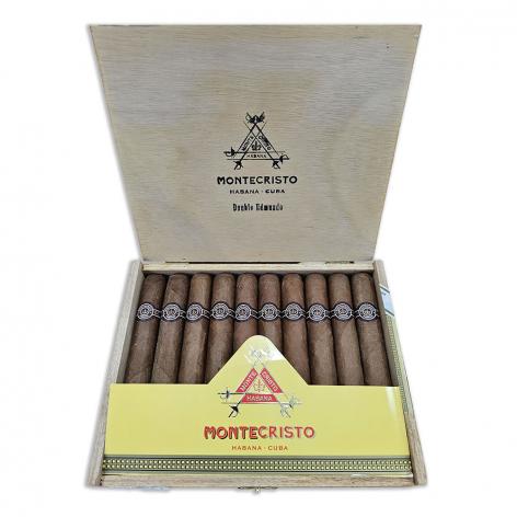 Lot 551 - Montecristo Double Edmundo 