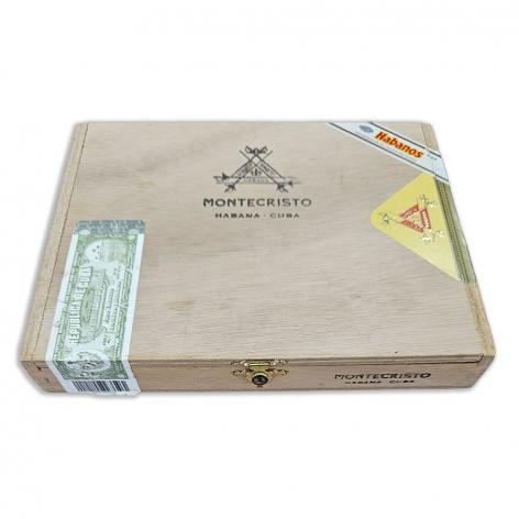 Lot 551 - Montecristo Double Edmundo 