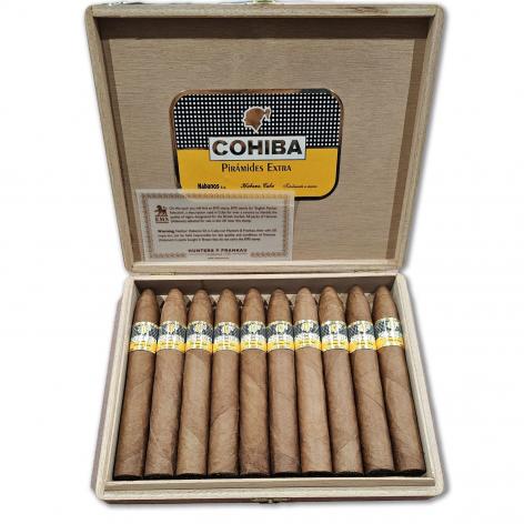 Lot 555 - Cohiba Piramides Extra 