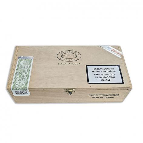 Lot 555 - Partagas Serie D No.4 