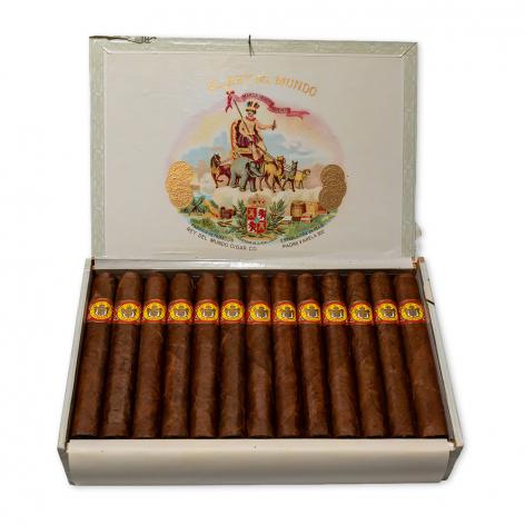 Lot 557 - El Rey Del Mundo Petit Coronas