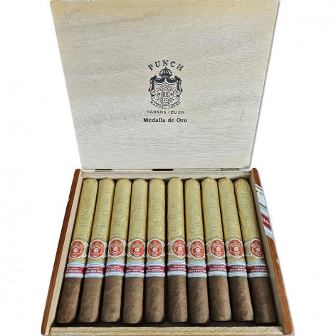 Lot 558 - Punch Medalla d'Oro