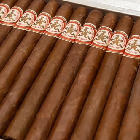 Lot 559 - Hoyo de Monterrey Churchills