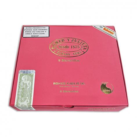 Lot 562 - Romeo y Julieta Maravilla 8