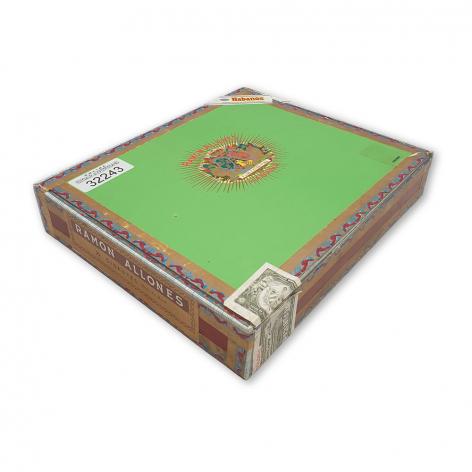 Lot 564 - Ramon Allones Gigantes 