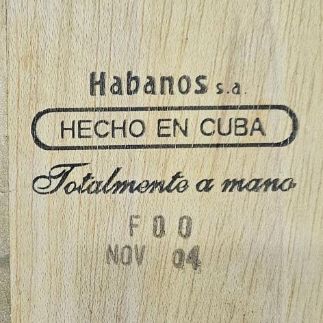 Lot 564 - Romeo y Julieta Cazadores