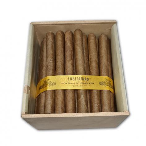 Lot 565 - Partagas Lusitanias