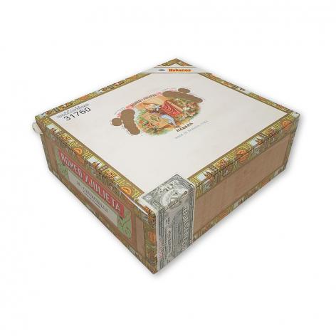Lot 567 - Romeo y Julieta Churchills 