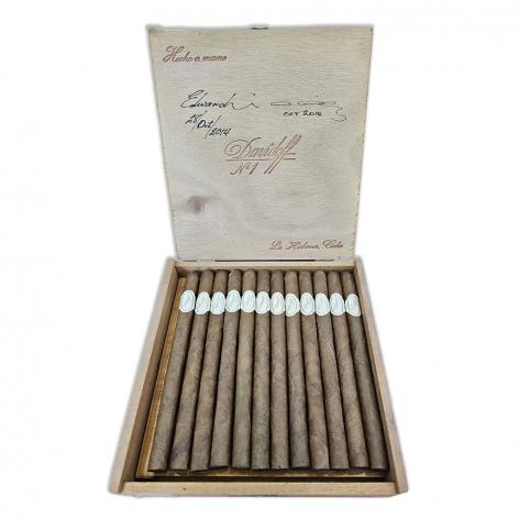 Lot 571 - Davidoff No. 1
