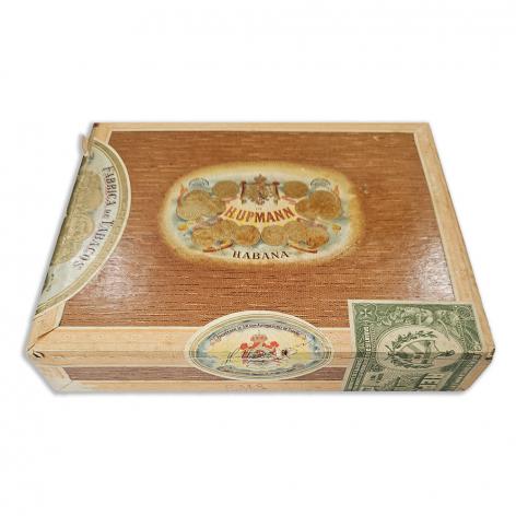 Lot 572 - H. Upmann Lonsdales