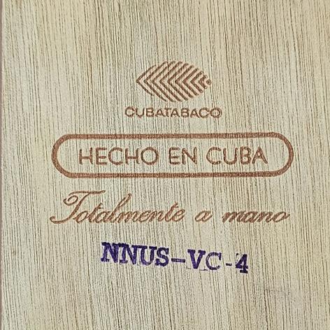 Lot 572 - Davidoff 3000