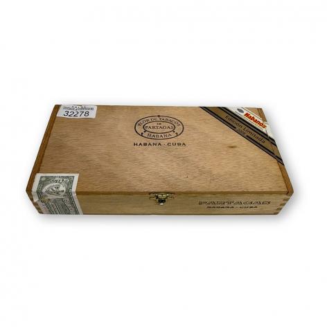 Lot 583 - Partagas Serie D No. 5 