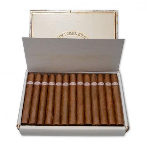 Lot 589 - Rafael Gonzalez  Coronas Extra