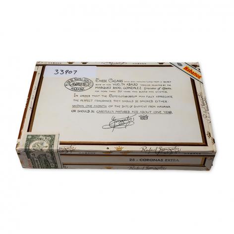 Lot 589 - Rafael Gonzalez  Coronas Extra