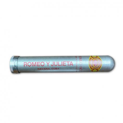 Lot 58 - Romeo y Julieta No.3