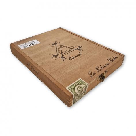 Lot 58 - Montecristo Especial