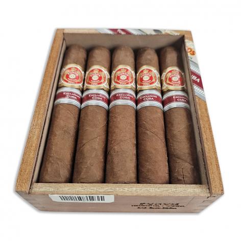 Lot 590 - Punch La Isla 