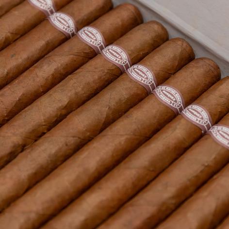 Lot 590 - Rafael Gonzalez  Coronas Extra