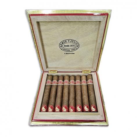 Lot 592 - Romeo y Julieta Maravilla 8