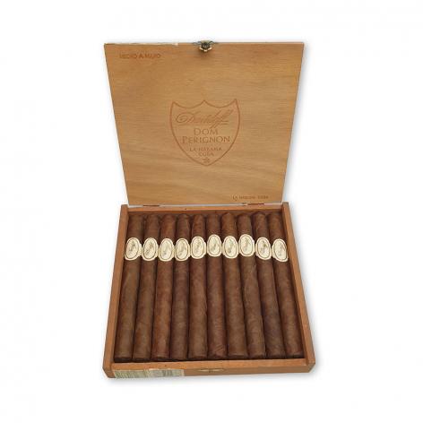 Lot 594 - Davidoff Dom Perignon