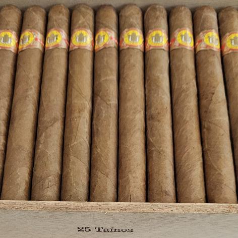 Lot 595 - El Rey Del Mundo Tainos