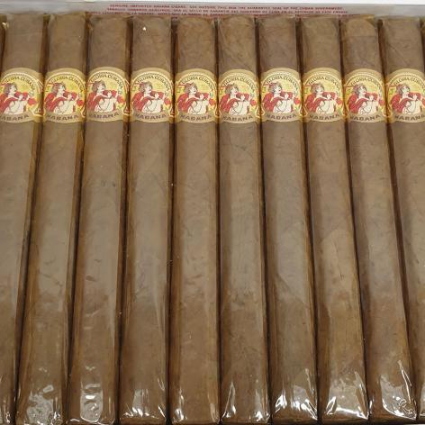 Lot 595 - La Gloria Cubana Cremas Finas 