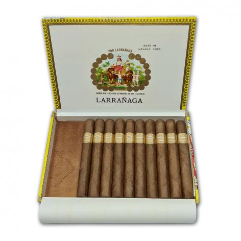 Lot 598 - Por Larranaga Petit Coronas