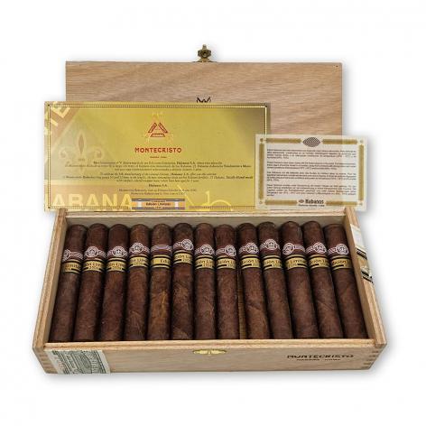 Lot 598 - Montecristo Robustos