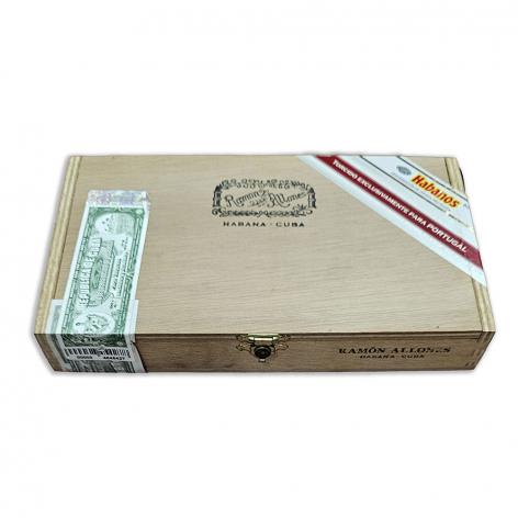 Lot 598 - Ramon Allones Lusitanos