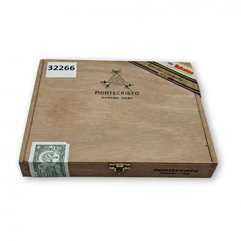 Lot 600 - Montecristo Sublimes 