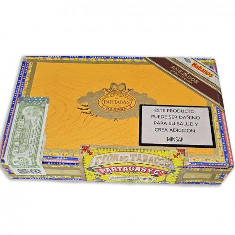 Lot 600 - Partagas Coronas Gordas Anejados
