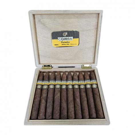 Lot 600 - Cohiba Piramides