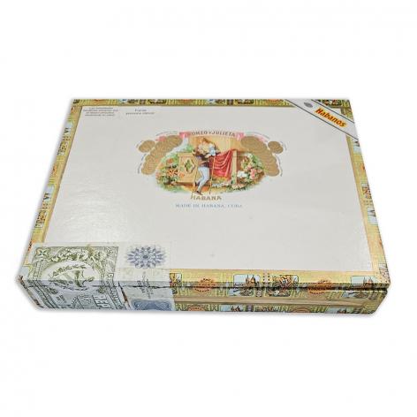 Lot 606 - Romeo y Julieta Churchills 