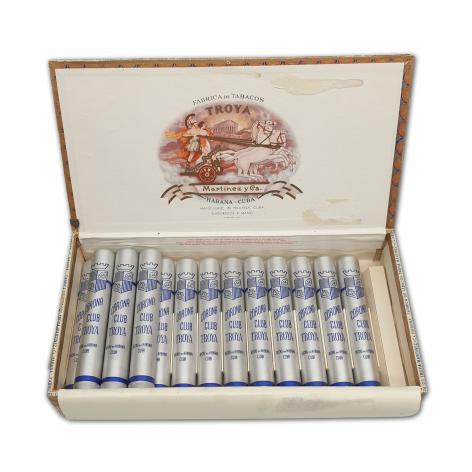 Lot 60 - Troya Coronas Club