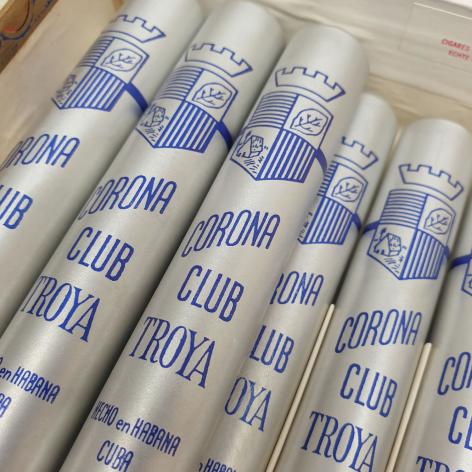 Lot 60 - Troya Coronas Club