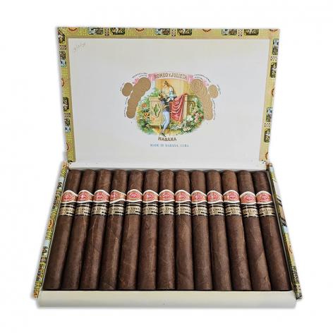 Lot 614 - Romeo y Julieta Escudos 