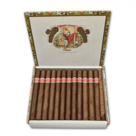 Lot 643 - Romeo y Julieta Coronas Grandes